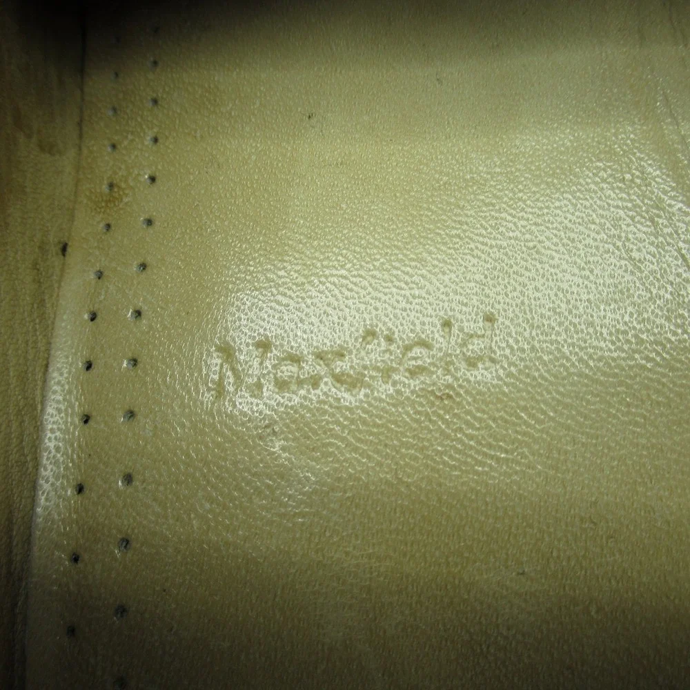 Allen Edmonds width touch